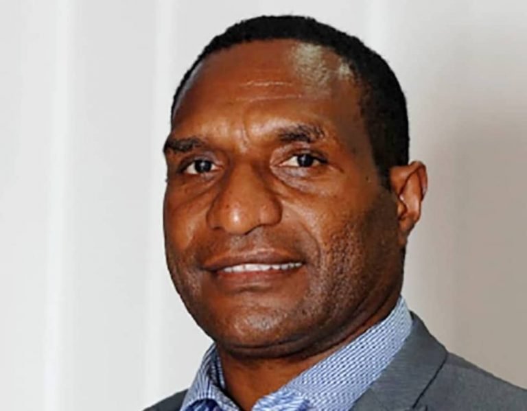 WORKS SECRETARY WEREH SPONSORS UPNG IMBONGGU STUDENTS ORIENTATION EVENT